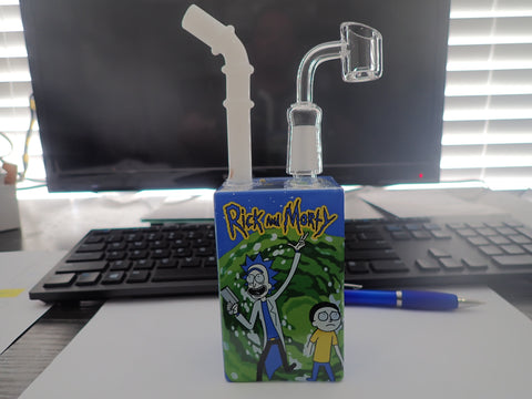 7.5 inch Rick n Morty Dab Rig Style Water Pipe